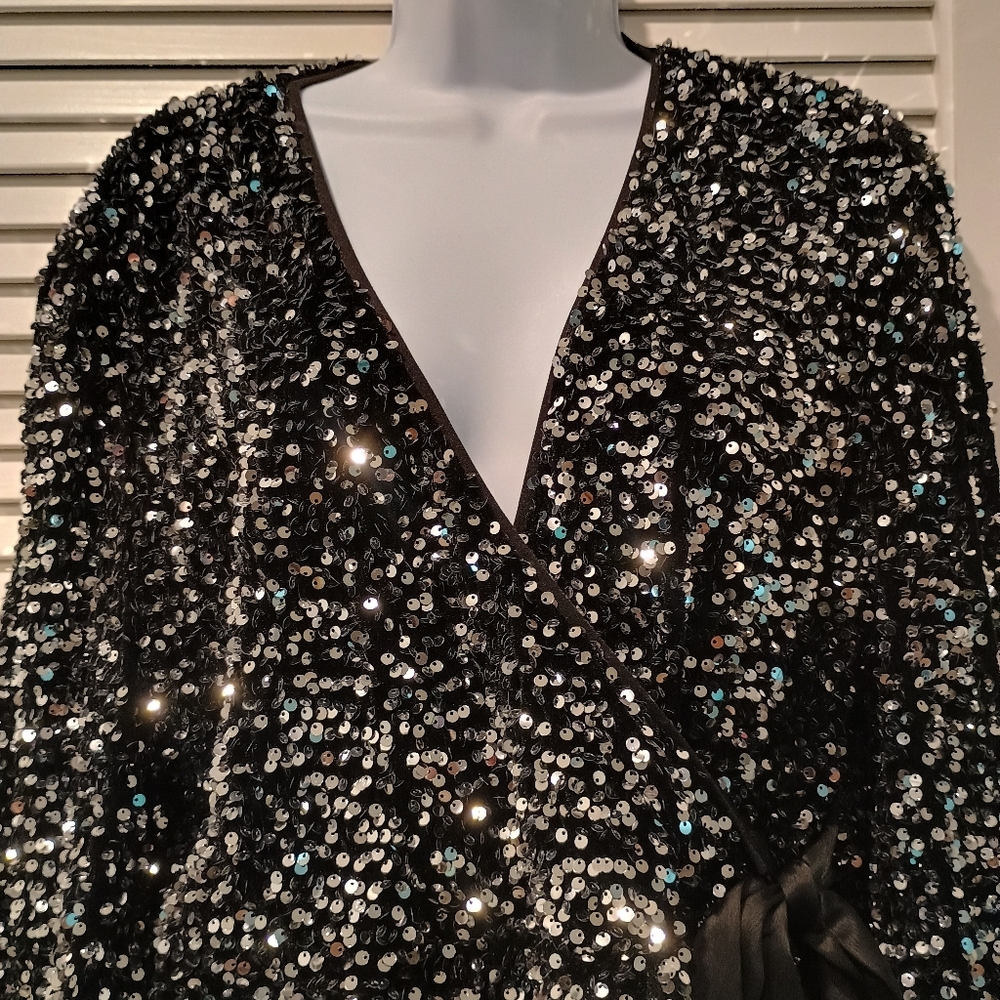 NWT Extro&Vert Sparkling Black Sequin Romper Shorts Size XXL - Picture 4 of 14